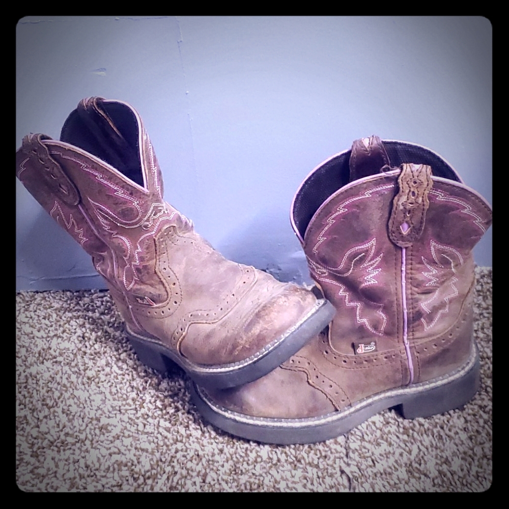 EUC Girl's Justin Gypsy Boots Size 5 1/2